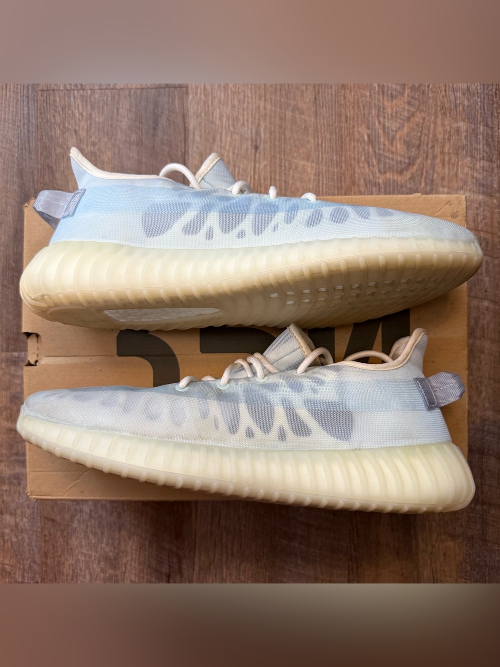 Adidas Yeezy Boost 350 V2 Mono Ice Blue White